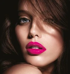 Maybelline Color Sensational - 553 Glamorous Red - Rood - Lippenstift -Cosmetica Winkel 1144x1200