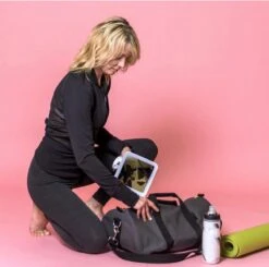 Melodii ML10X - Make Up Spiegel Met LED Verlichting - Scheerspiegel - 10x Vergroting - Met Tru-Daylight Verlichting - Voor Hem En Voor Haar -Cosmetica Winkel 1200x1189