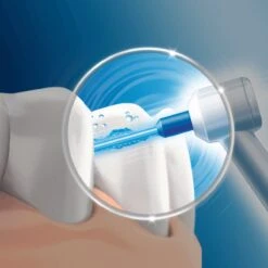 Oral B Braun Oral-B WaterJet + PRO 700 - Monddouche 18 Oral B Braun Oral-B WaterJet + PRO 700 - Monddouche -Cosmetica Winkel 1200x1200 292