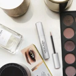 Wimperserum - MEALASH - Groeiserum 14 Wimperserum - MEALASH - Groeiserum -Cosmetica Winkel 1200x1200 36