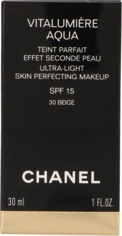 Chanel Vitalumiere Aqua Foundation - 30 Beige - SPF15 - 30 Ml -Cosmetica Winkel 622x1200