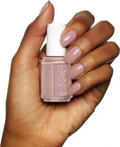 Essie 40 Demeure Vixen - Lila Taupe - Nagellak -Cosmetica Winkel 977x1200